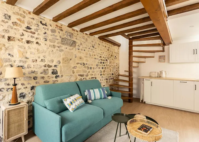 Holiday home Au 56 - Centre - Quartier Saint-leonard